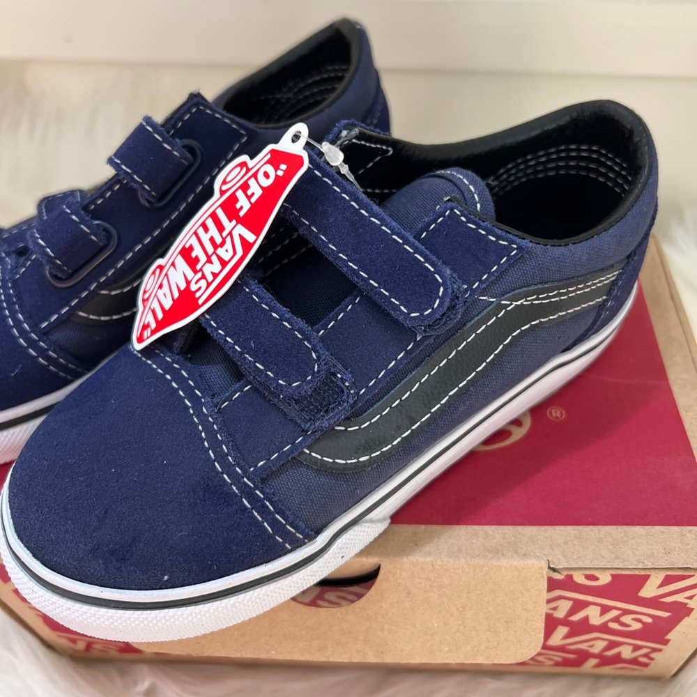 Brand new in a box kids size 10k Vans